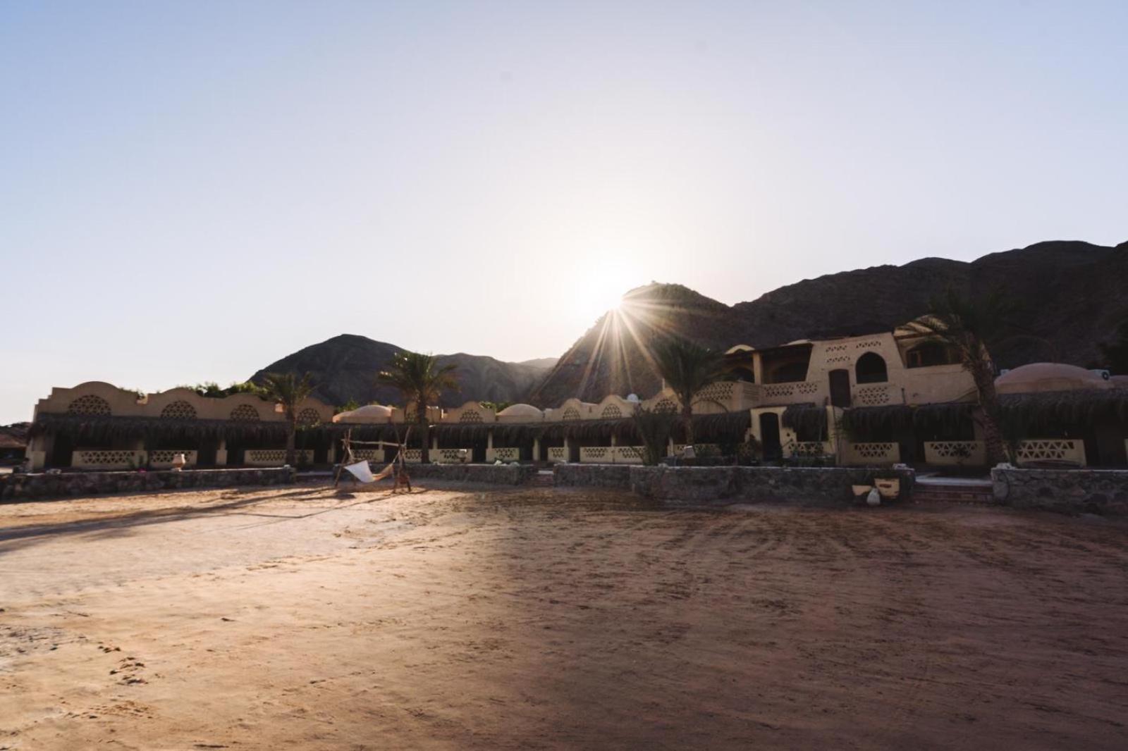 Aqua Sun Hotell Nuweiba` Exteriör bild